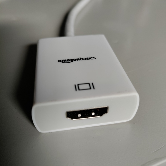 HDMI & VGA adapter Mini Display Port dongle Amazon basics video projector laptop - Picture 4 of 16